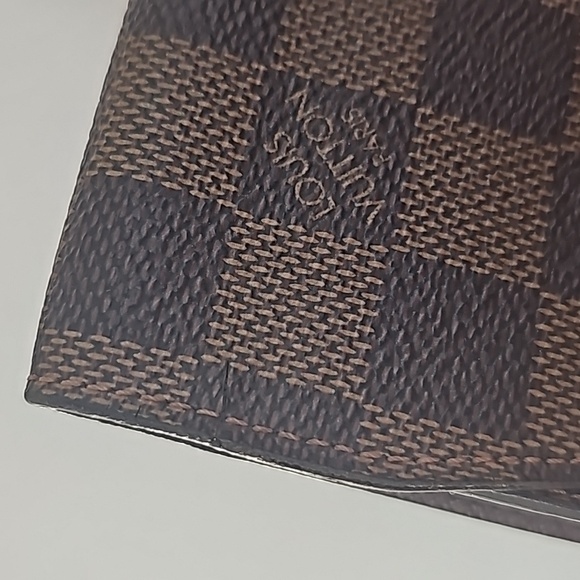 Louis Vuitton Damier Ebene Cigarette Case - Picture 5 of 10